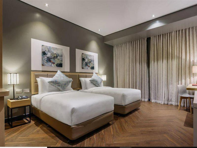 Summit Hotel Greenhills Quezon City Bagian luar foto
