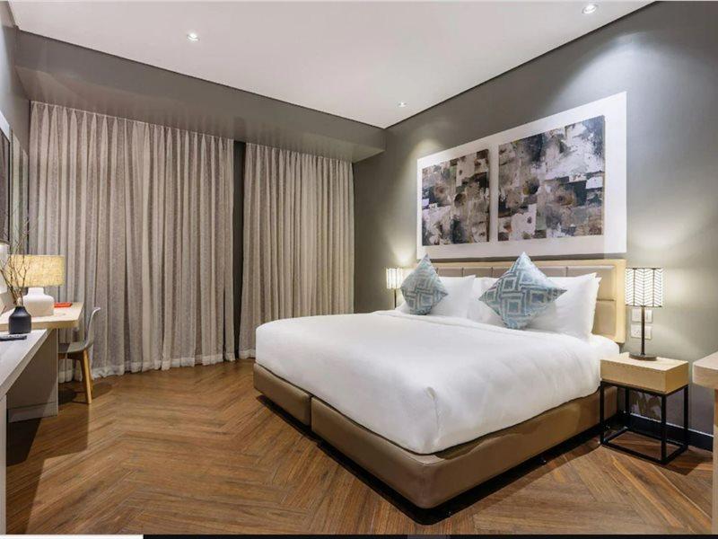 Summit Hotel Greenhills Quezon City Bagian luar foto