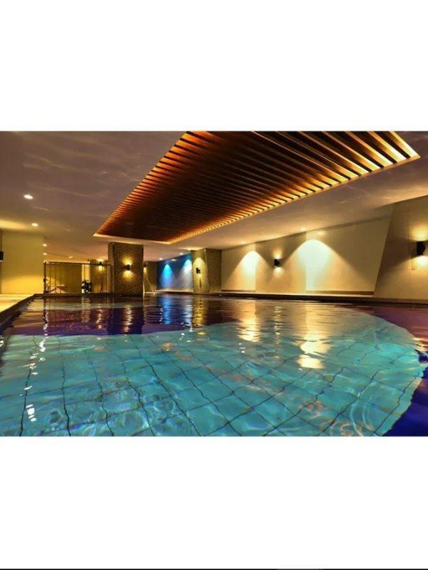 Summit Hotel Greenhills Quezon City Bagian luar foto