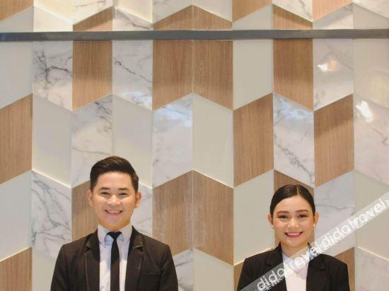 Summit Hotel Greenhills Quezon City Bagian luar foto