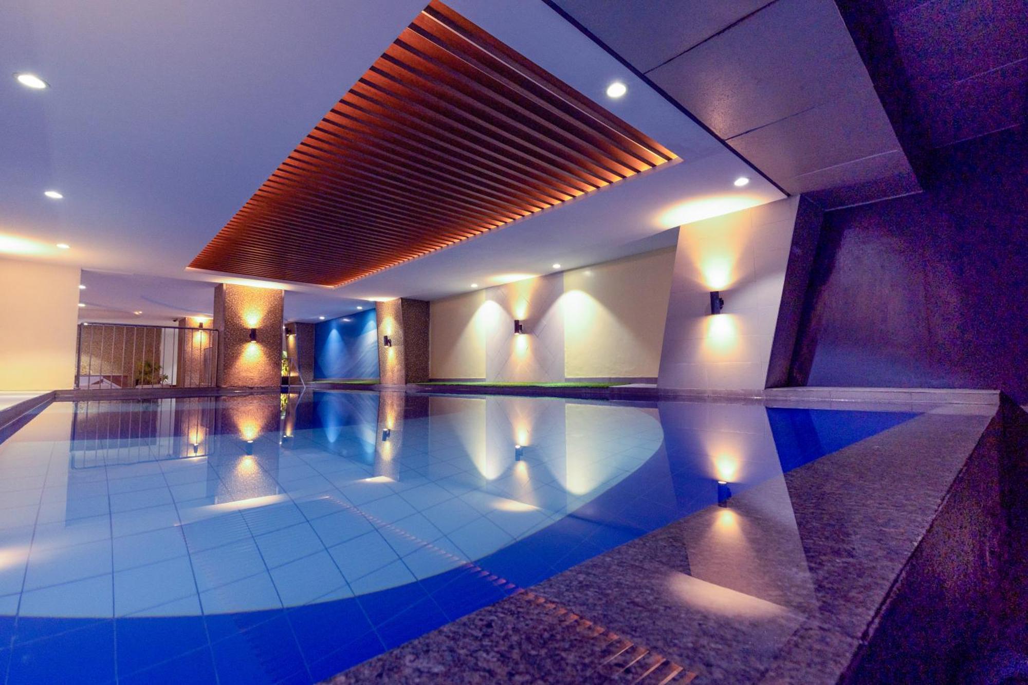 Summit Hotel Greenhills Quezon City Bagian luar foto