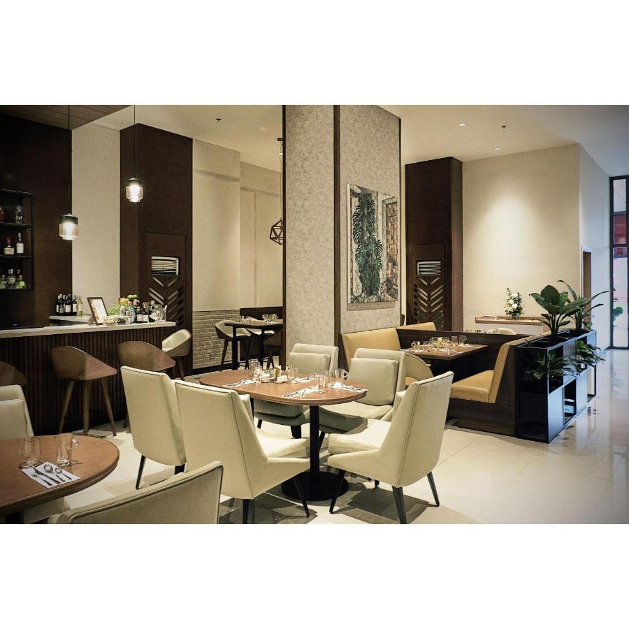 Summit Hotel Greenhills Quezon City Bagian luar foto