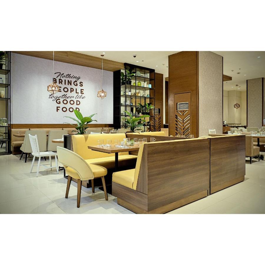 Summit Hotel Greenhills Quezon City Bagian luar foto